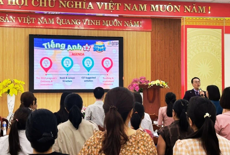 Quảng Nam: Tập huấn giáo viên sử dụng bộ sách giáo khoa Tiếng Anh lớp 5 I-Learn Smart Start