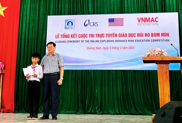 Tổng kết cuộc thi trực tuyến về giáo dục phòng tránh tai nạn bom mìn