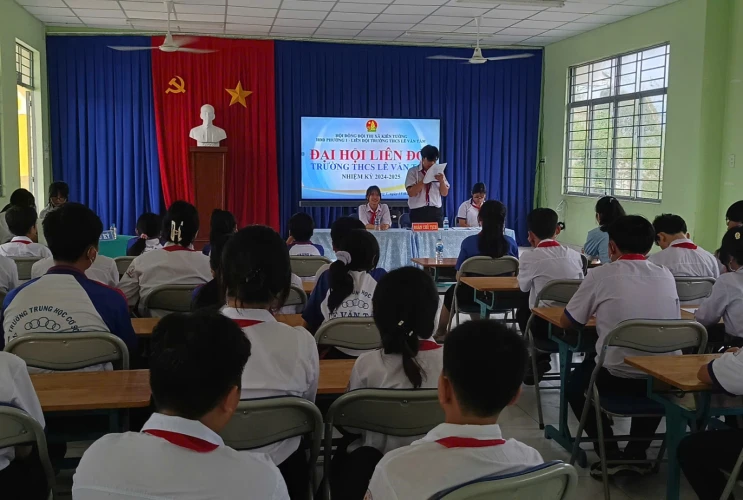 Liên Đội  tổ chức đại hội liên đội năm học 2024-2025