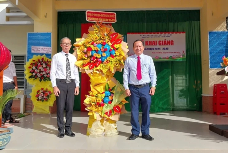 Trường THCS Phước Vĩnh Đông tổ chức Lễ khai giảng năm học mới 2024-2025