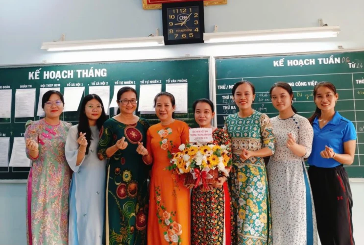 Tổ chức hoạt động chào mừng Ngày Phụ nữ Việt Nam