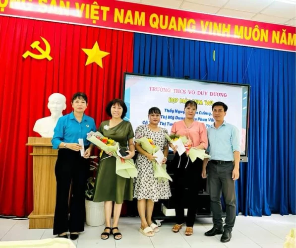 Buổi Lễ Tri Ân Và Chia Tay Cán Bộ Quản Lý, Giáo Viên Tại Trường THCS Võ Duy Dương