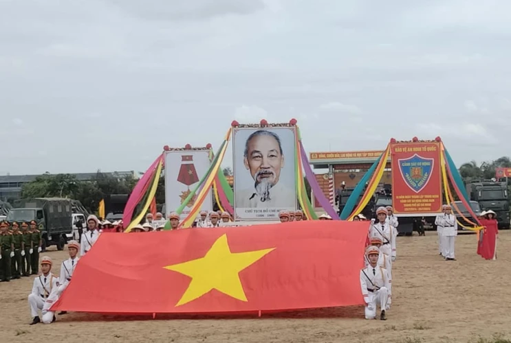 THPT Tân An đồng hành cùng Trung Đoàn CSCĐ Đông Nam Kỷ niệm 10 năm thành lập