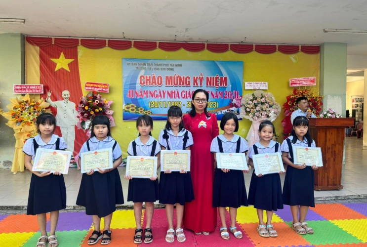 Lễ kỉ niệm ngày Nhà giáo Việt Nam