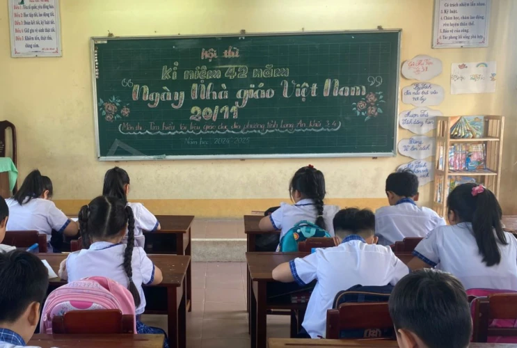 Tổ chức hoạt động chào mừng kỷ niệm 42 năm ngày Nhà giáo Việt Nam