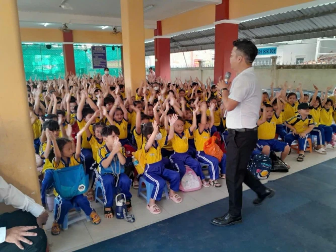 Trường Tiểu học Nguyễn Thái Bình tổ chức tập huấn về phòng, chống tai nạn thương tích cho học sinh