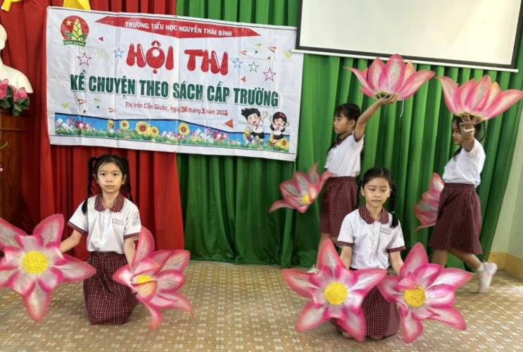 Hội thi “Kể chuyện theo sách” cấp Trường