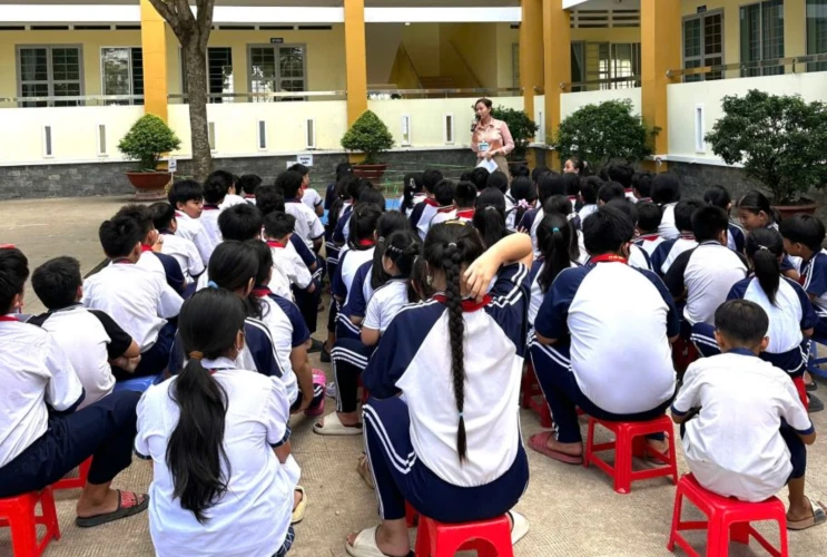 Hoạt động trải nghiệm giáo dục theo chủ đề: Thoát hiểm khi gặp hoả hoạn