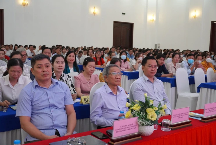Nâng cao năng lực giáo viên Tiểu học trong thực hiện CT GDPT 2018