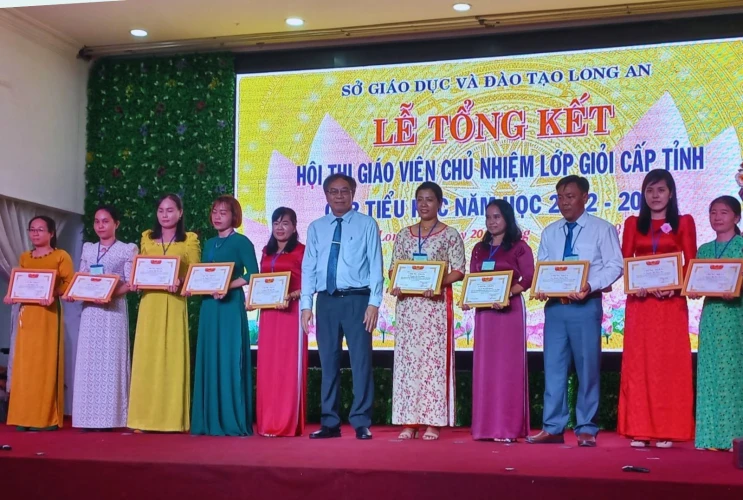 Tổng kết hội thi "Giáo viên chủ nhiệm lớp giỏi cấp Tiểu học" cấp tỉnh năm học 2022-2023