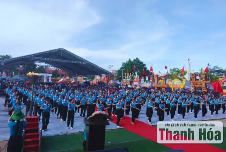 Thanh Hóa: Khai mạc hội trại truyền thống thanh thiếu nhi phường Ngọc Sơn